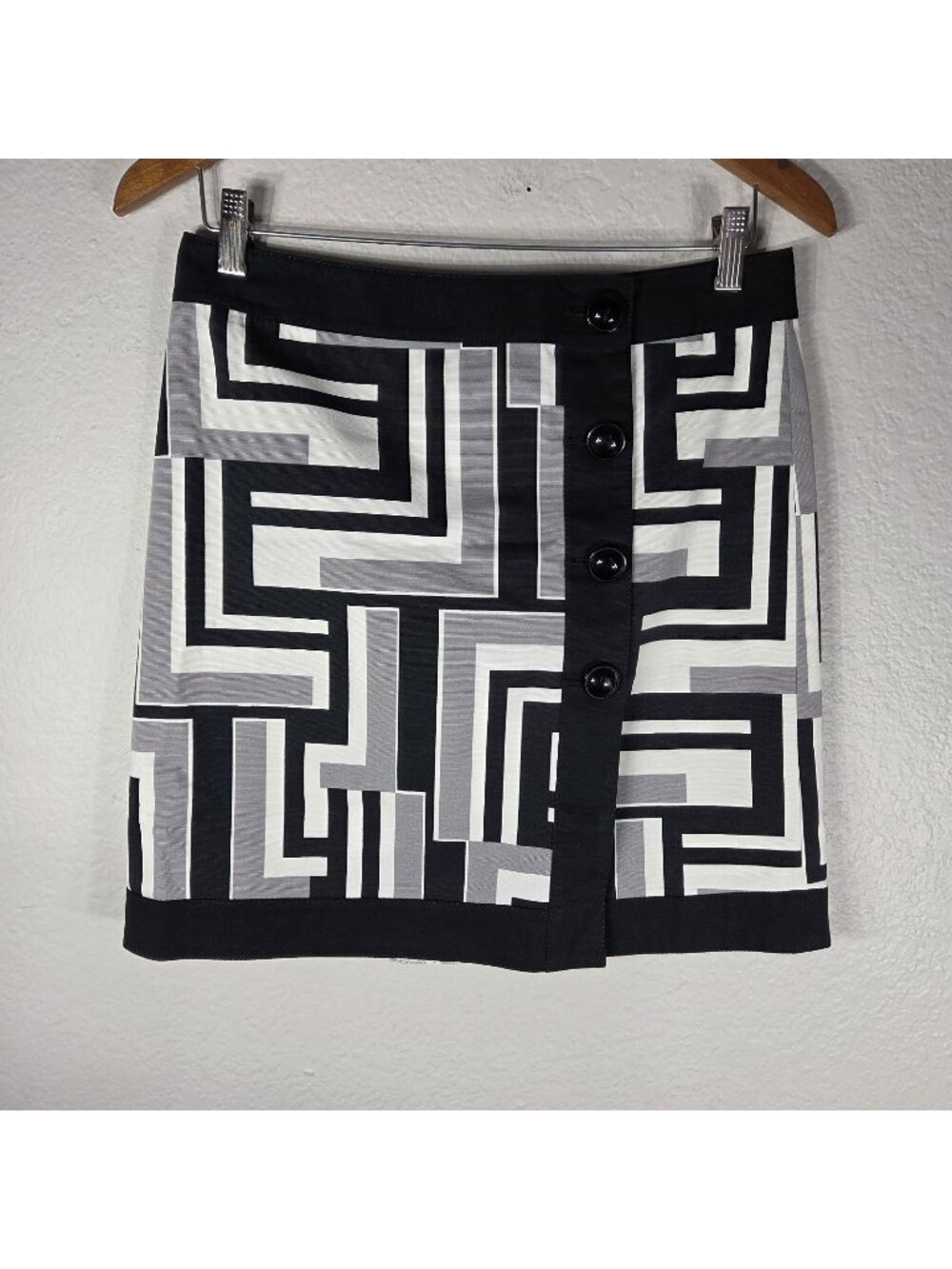 Ann Taylor Wrap Mini Skirt Petite Size 6 Button Front Geometric Pattern